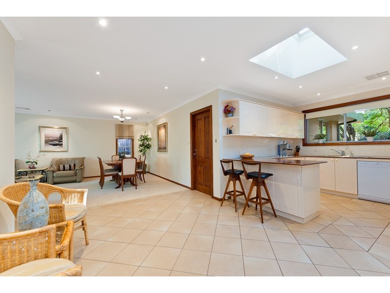 4 Jenna Close, Allambie Heights NSW 2100