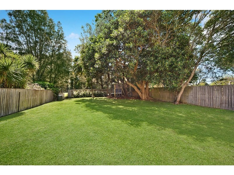 8 Stewart Avenue, Curl Curl NSW 2096