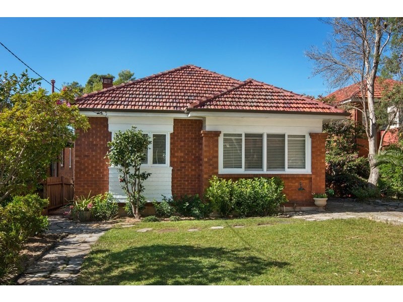 82 Woodland Street, Balgowlah NSW 2093