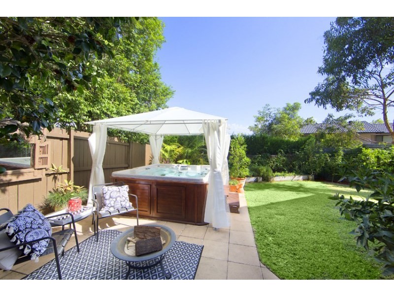 2 Orange Grove, Frenchs Forest NSW 2086