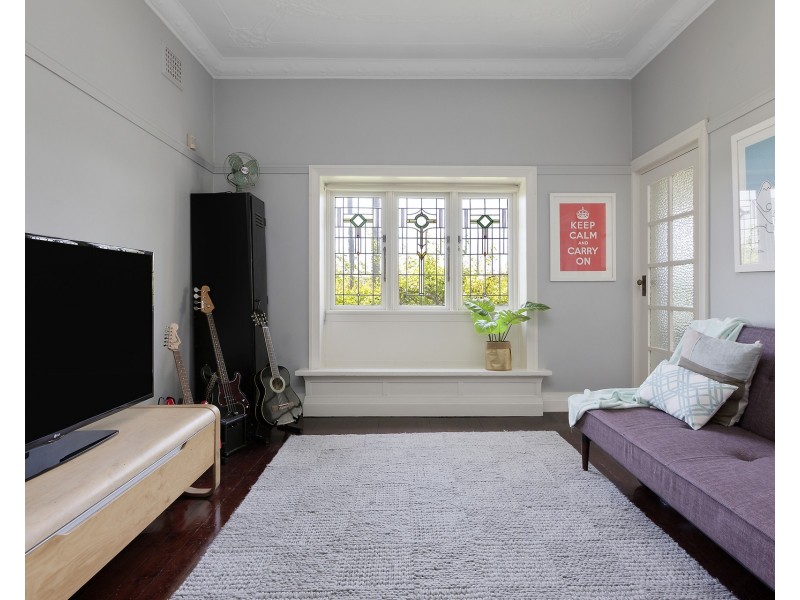 221 Sydney Road, Fairlight NSW 2094