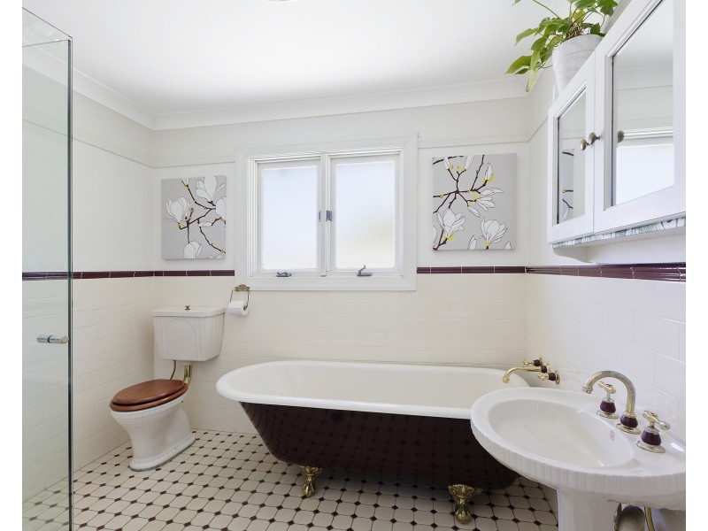 221 Sydney Road, Fairlight NSW 2094