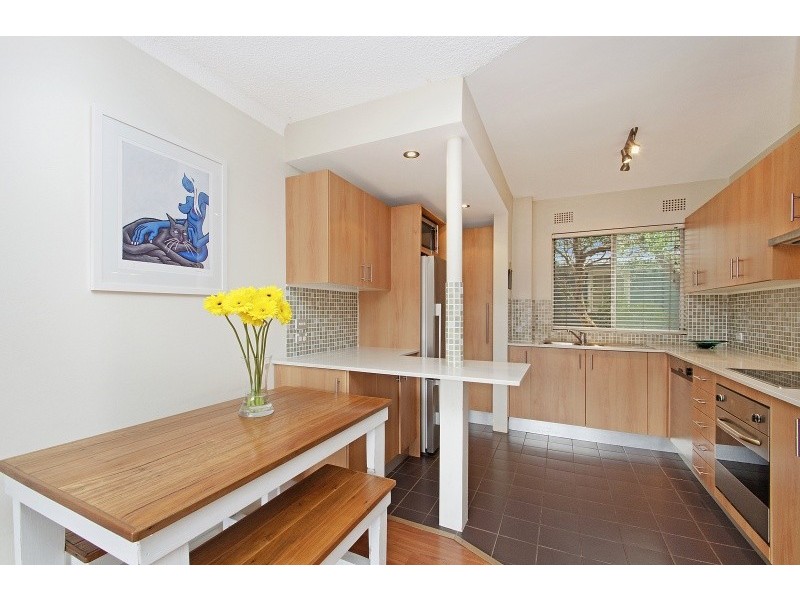 2/11 Soldiers Avenue, Freshwater NSW 2096