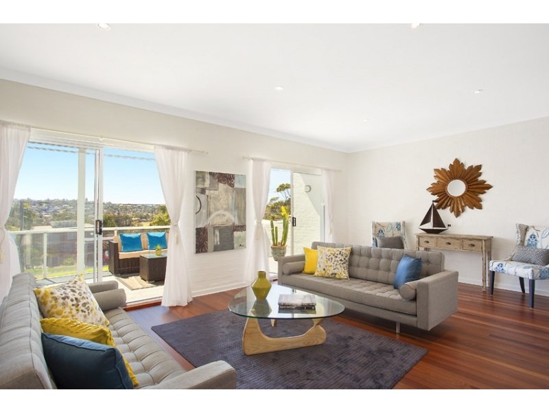 44 Curl Curl Parade, Curl Curl NSW 2096