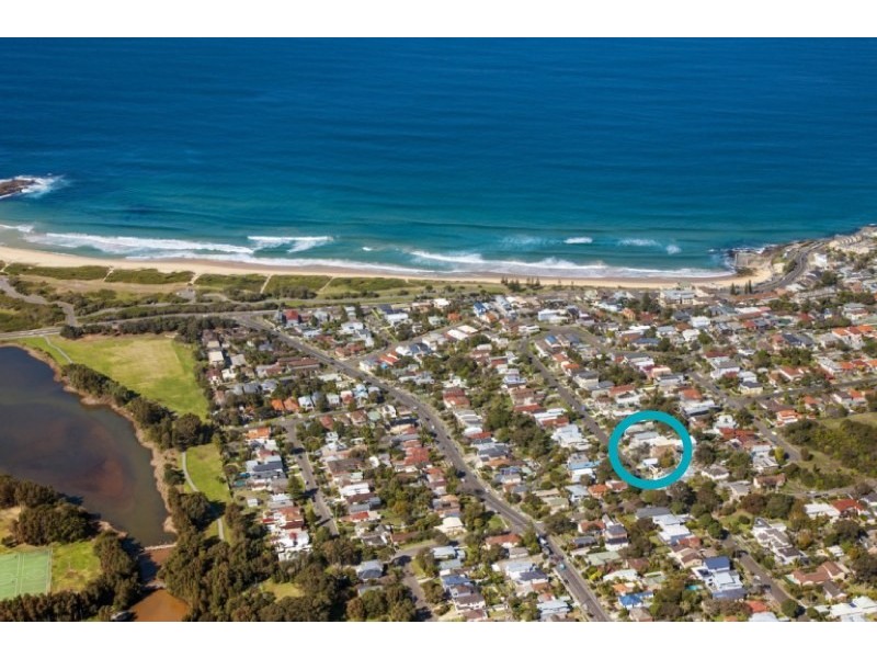 44 Curl Curl Parade, Curl Curl NSW 2096