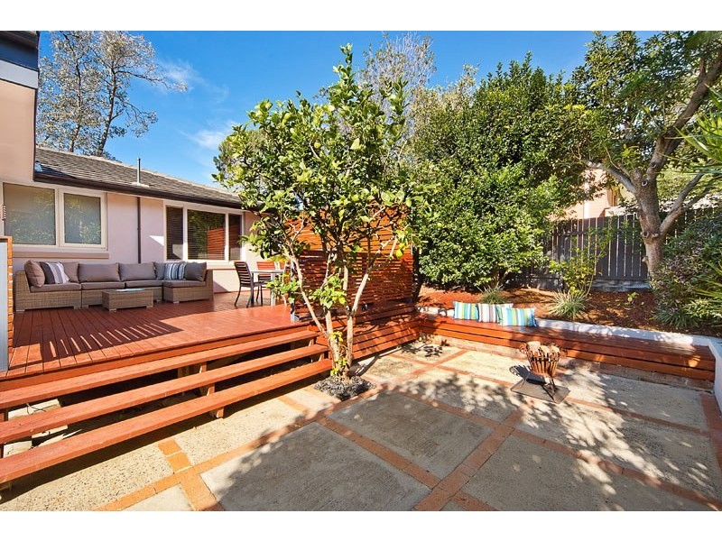 30 Woodlands Road, Forestville NSW 2087