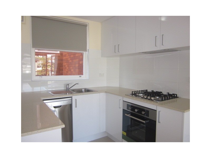 6/38 Oceanview Road, Freshwater NSW 2096