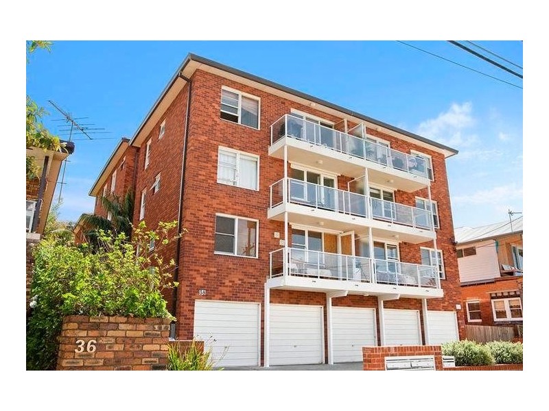 6/38 Oceanview Road, Freshwater NSW 2096