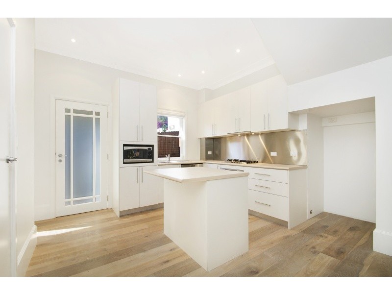 2/220 Sydney Road, Fairlight NSW 2094