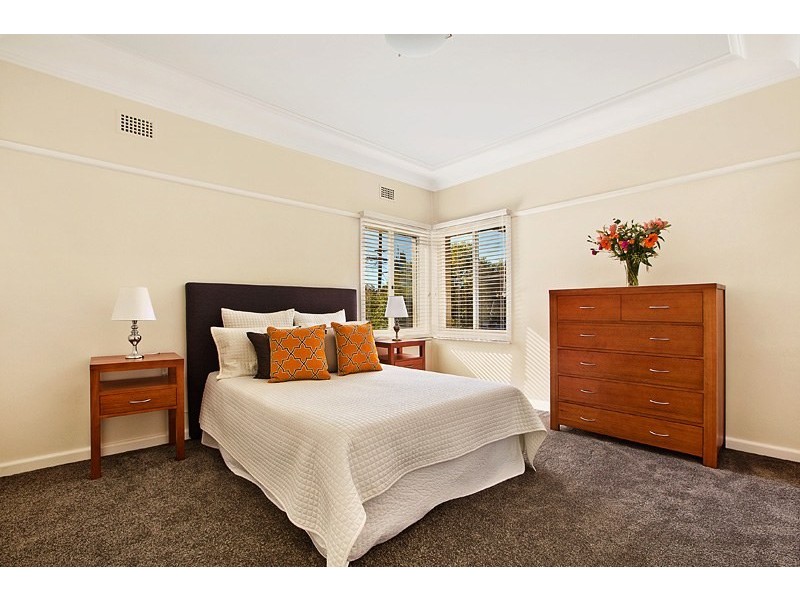 10 Prince Edward Road, Seaforth NSW 2092