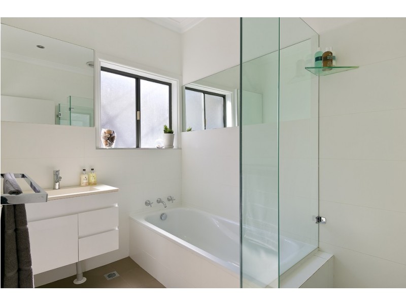 101 Clontarf Street, Seaforth NSW 2092