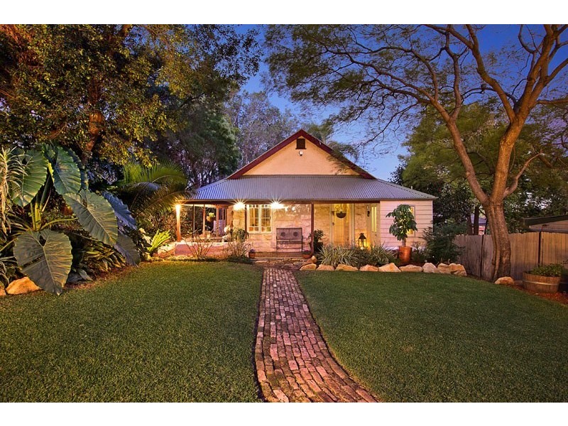 27 Victor Road, Brookvale NSW 2100