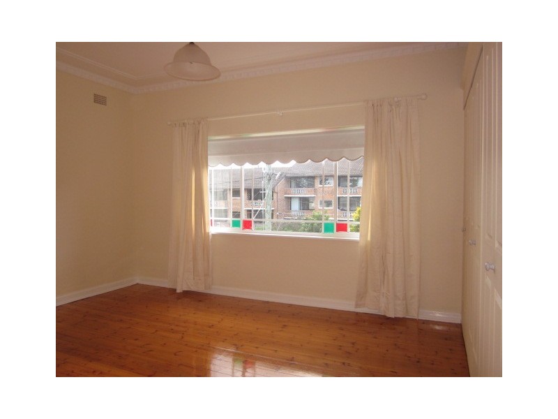 2/25 Charles Street, Freshwater NSW 2096