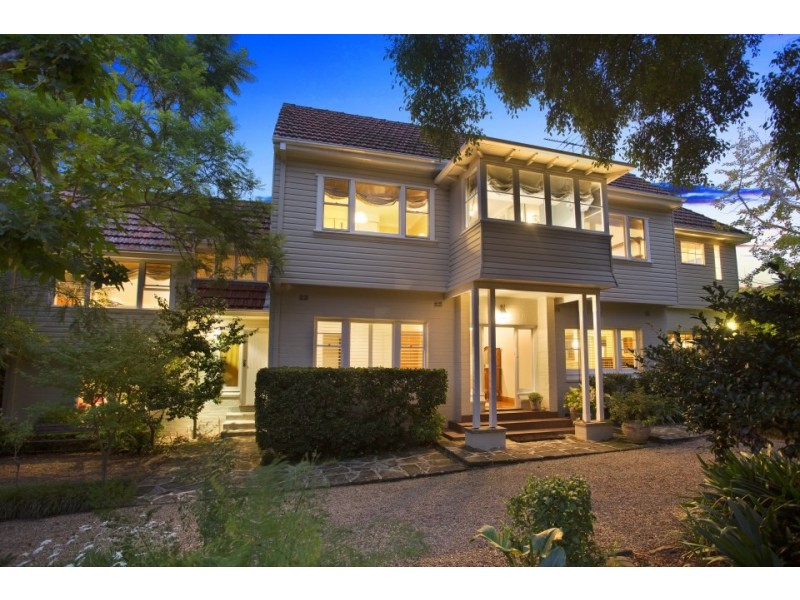 4 Garner Avenue, Frenchs Forest NSW 2086