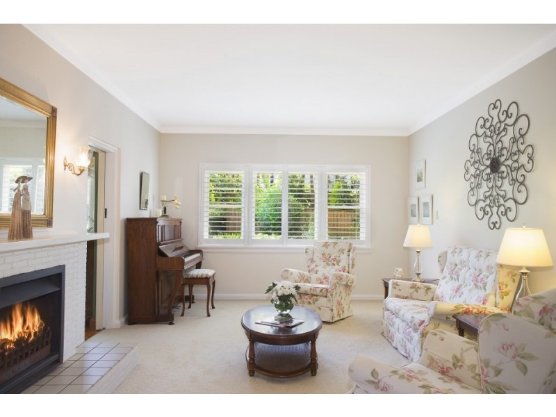 4 Garner Avenue, Frenchs Forest NSW 2086