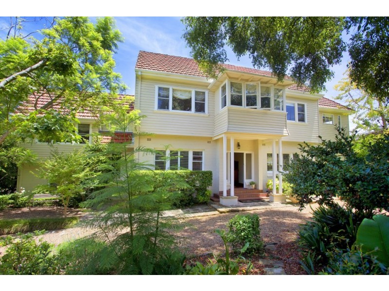 4 Garner Avenue, Frenchs Forest NSW 2086