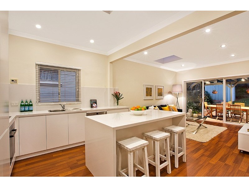 10 Prince Edward Road, Seaforth NSW 2092