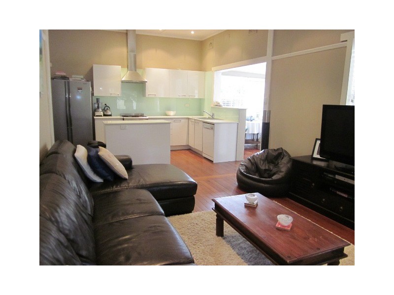 53 Wyndora Avenue, Freshwater NSW 2096