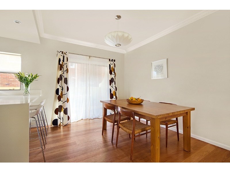 2/10 Wood Street, Manly NSW 2095