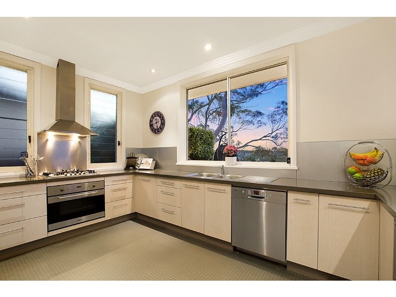 21 Peacock Street, Seaforth NSW 2092