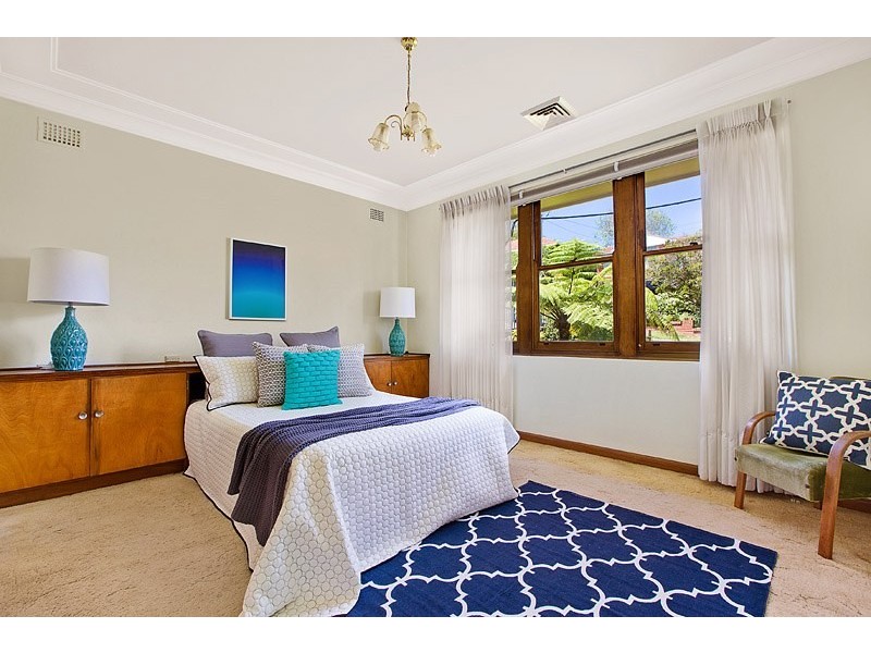 1 Aden Street, Seaforth NSW 2092