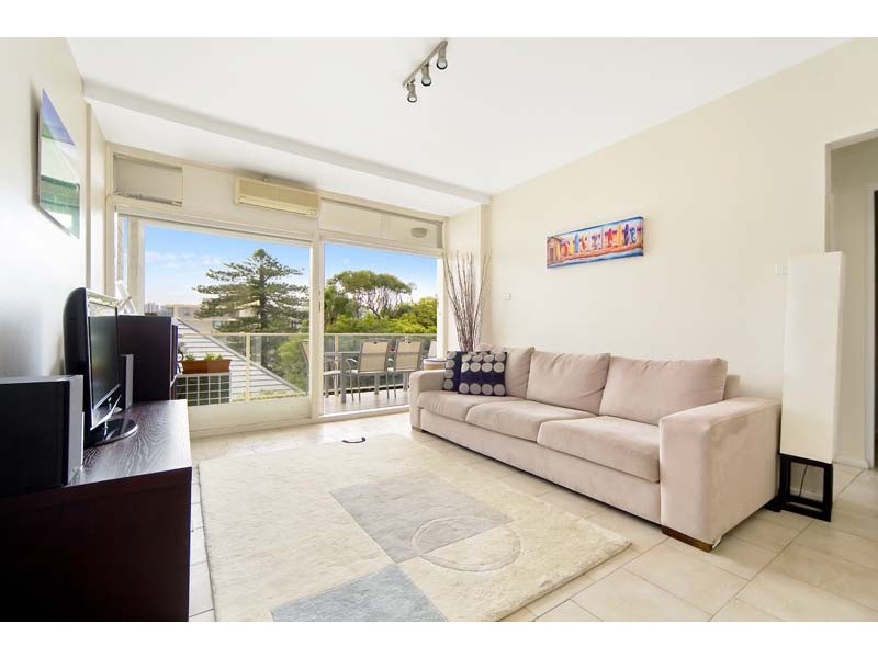 8/15 East Esplanade, Manly NSW 2095