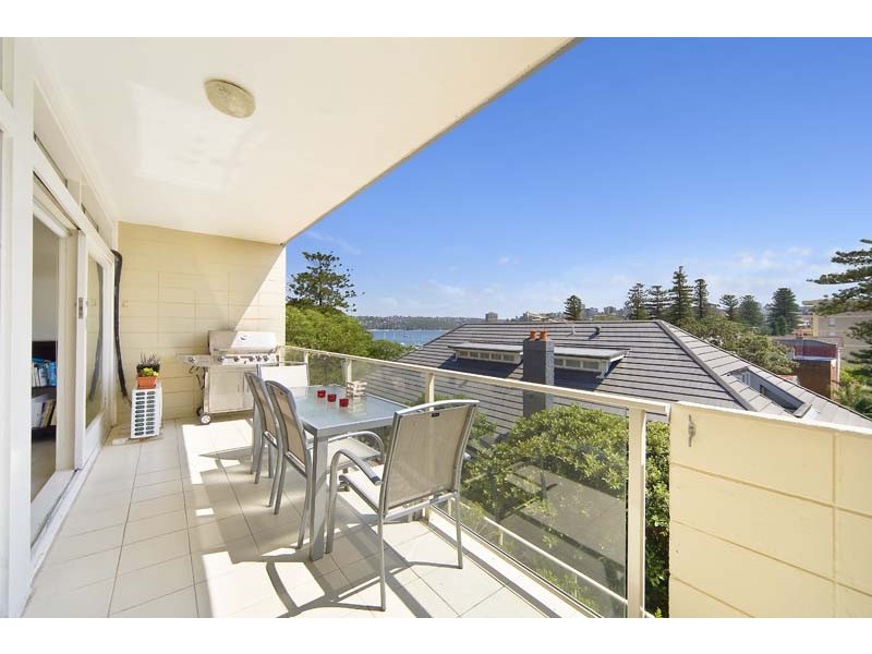 8/15 East Esplanade, Manly NSW 2095