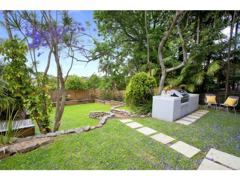 13 Prince Edward Road, Seaforth NSW 2092