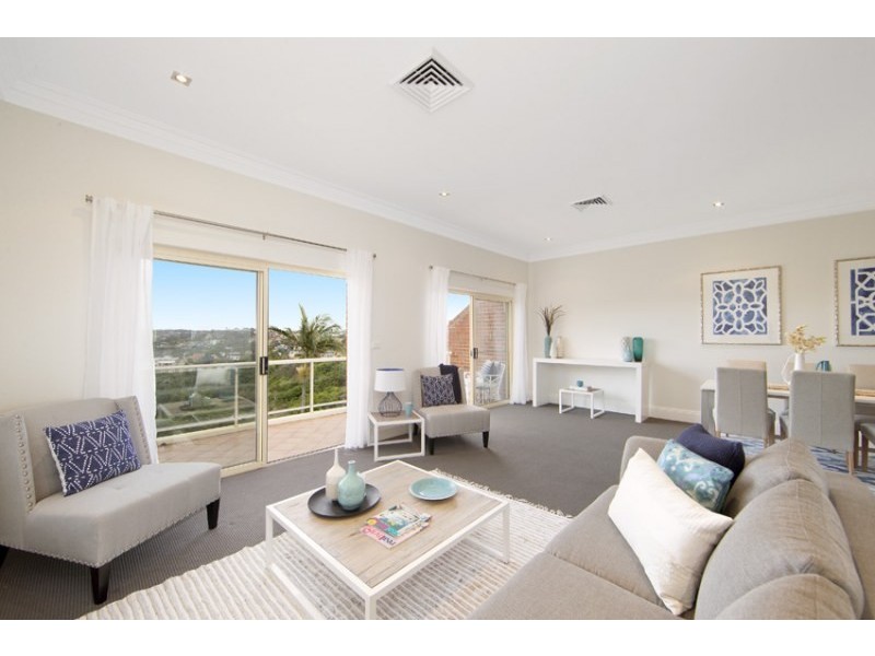 9b Kanangra Crescent, Clontarf NSW 2093