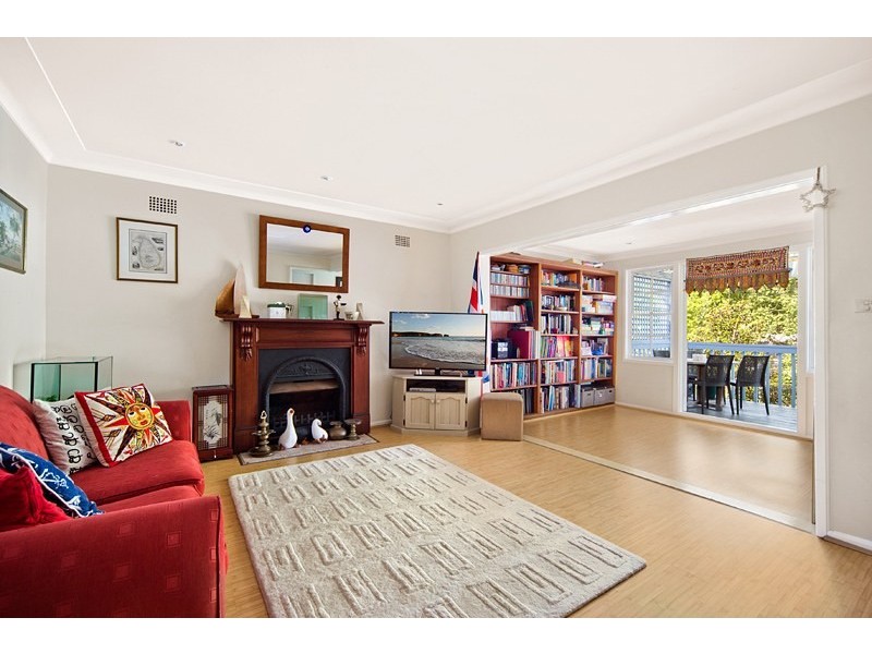 107 Clontarf Street, Seaforth NSW 2092