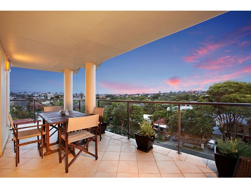 9 Foam Street, Freshwater NSW 2096