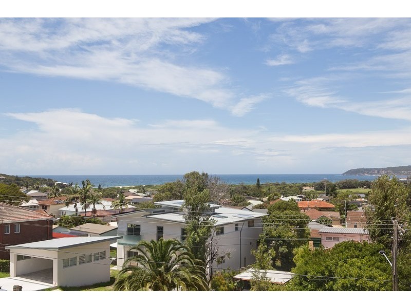 40 Bellevue Parade, North Curl Curl NSW 2099