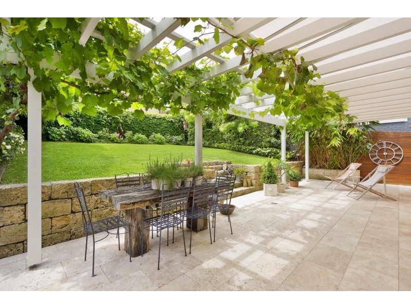 4 Alma Street, Clontarf NSW 2093