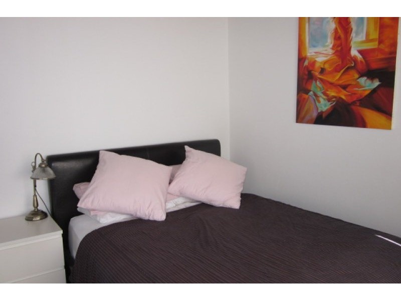 4/15 Oceanview Road, Freshwater NSW 2096