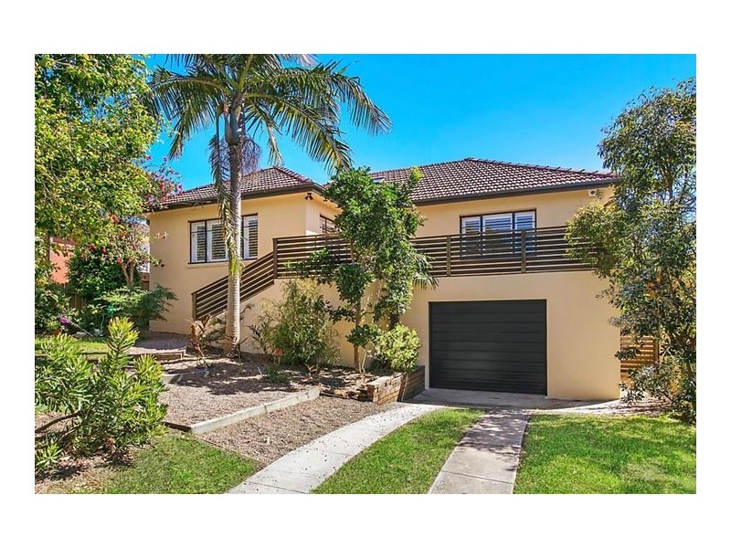 49 Wyadra Avenue, Freshwater NSW 2096