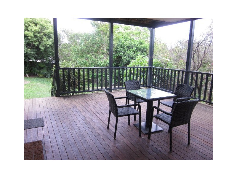 49 Wyadra Avenue, Freshwater NSW 2096