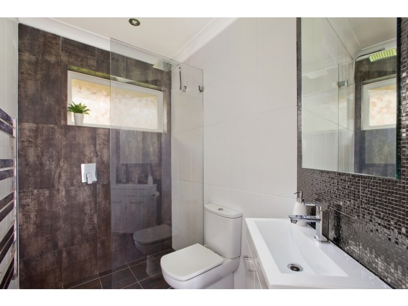 11/6 Campbell Parade, Manly Vale NSW 2093