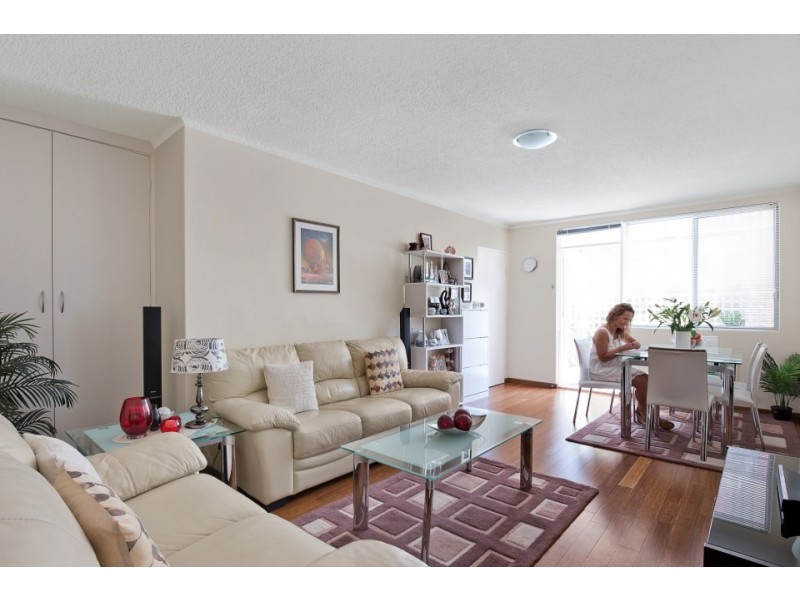 7/12 Fairway Close, Manly Vale NSW 2093