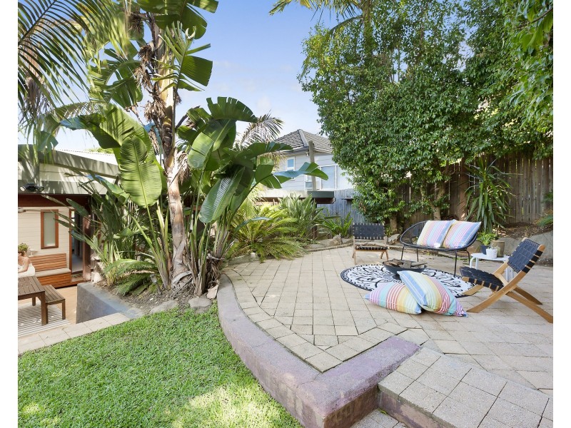 16 Consul Road, Brookvale NSW 2100