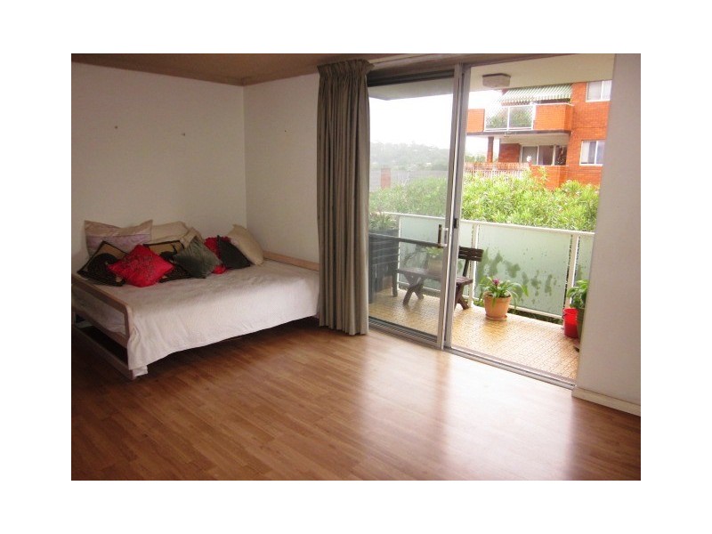 8/18 Campbell Parade, Manly Vale NSW 2093