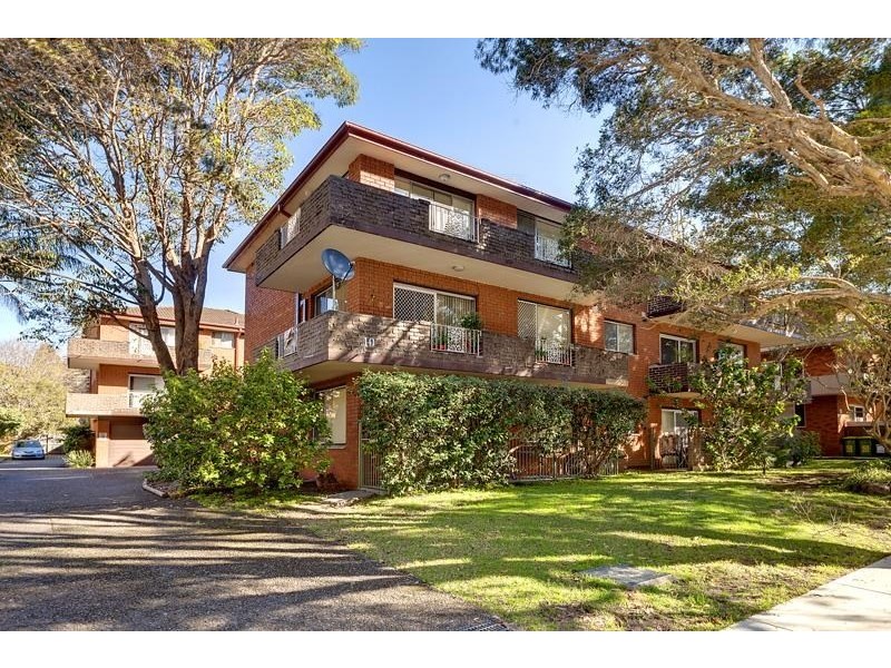 15/10 Lismore Avenue, Dee Why NSW 2099