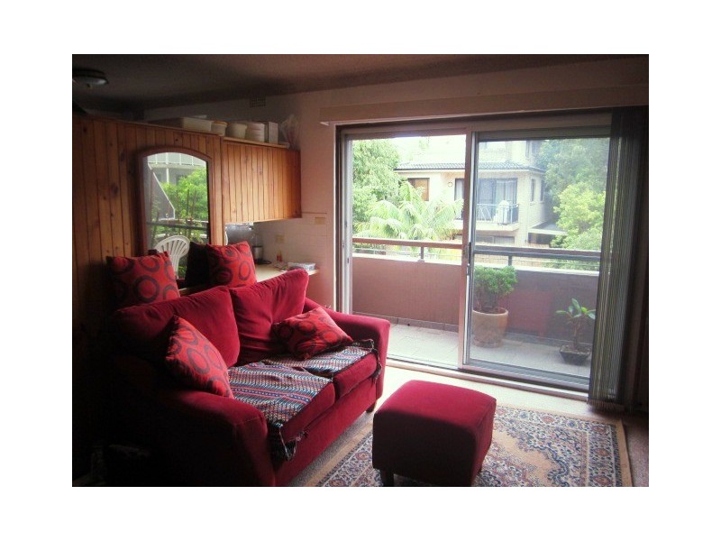 15/10 Lismore Avenue, Dee Why NSW 2099