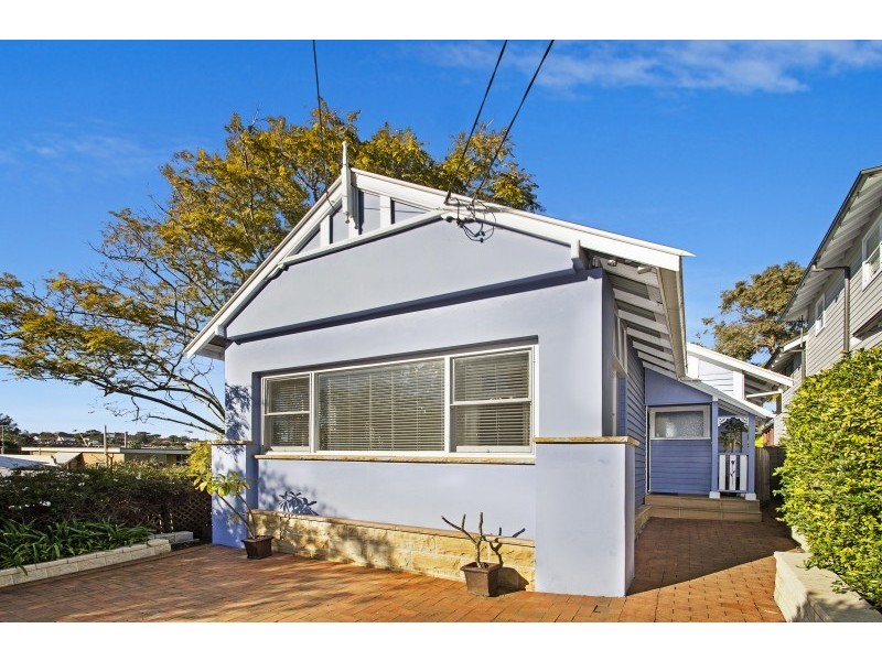 1 Peacock Street, Seaforth NSW 2092