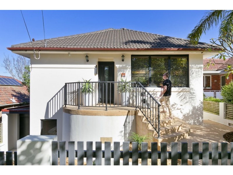 23 Martin Street, Freshwater NSW 2096
