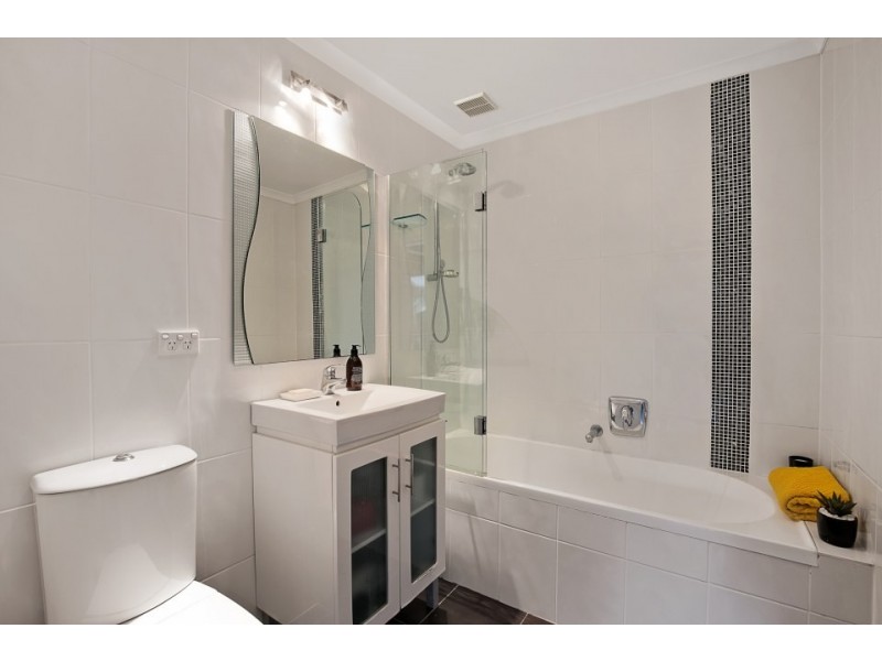 10 Karabah Place, Frenchs Forest NSW 2086