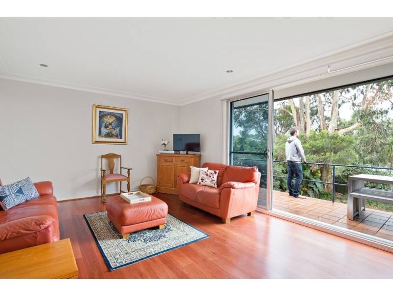 16 Southern Cross Way, Allambie Heights NSW 2100