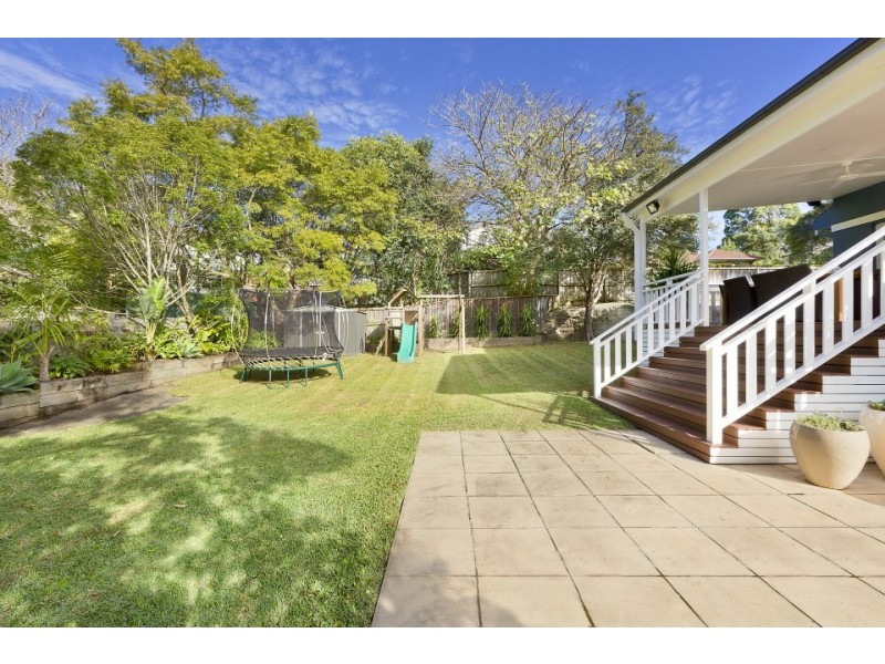 2 Fromelles Avenue, Seaforth NSW 2092