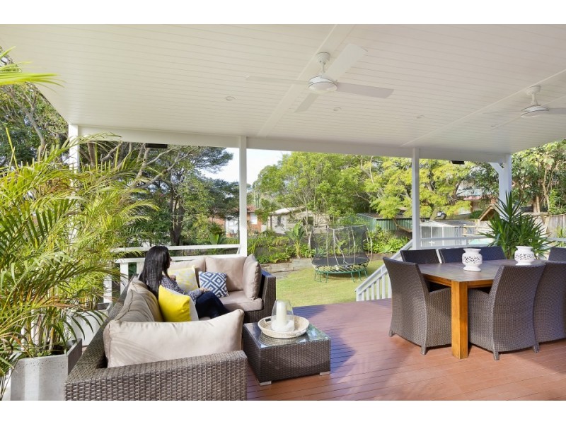 2 Fromelles Avenue, Seaforth NSW 2092