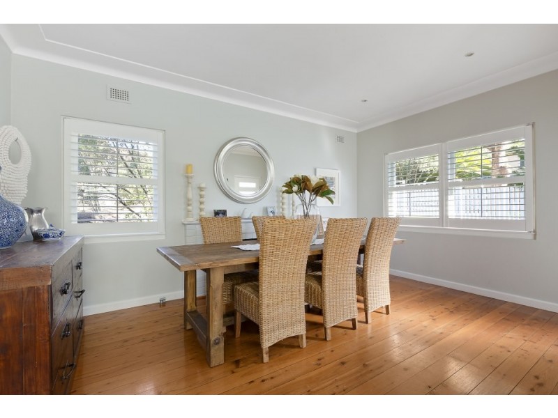 2 Fromelles Avenue, Seaforth NSW 2092