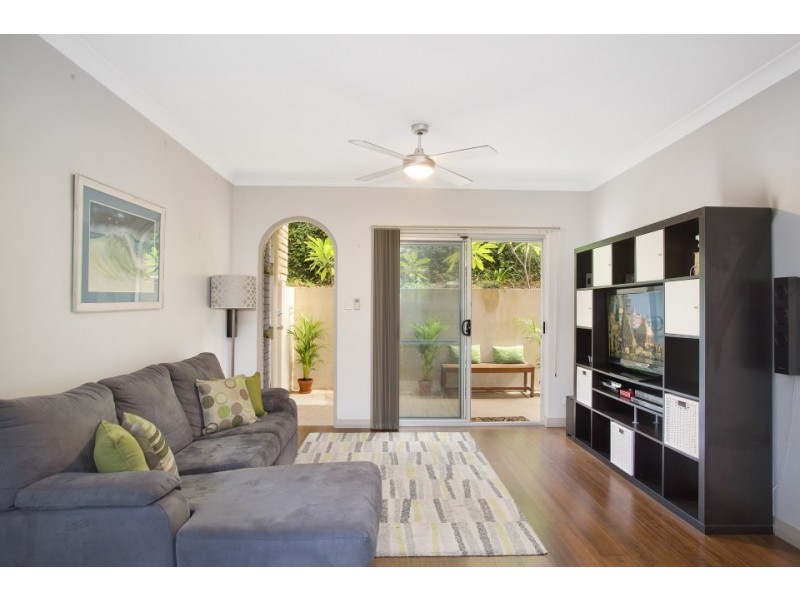 2/15 Jenkins Street, Collaroy NSW 2097